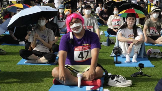 Lomba Aneh di Korea, Duduk-Diam-Bengong 90 Menit, Menang!