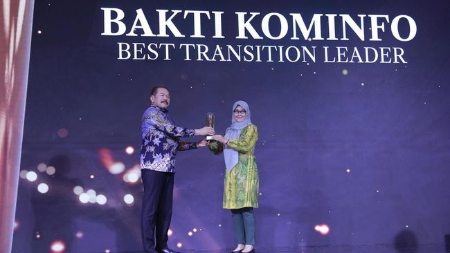 bakti-kominfo-raih-best-transition-leader-dalam-gcg-awards-2024_9bc0ae5.jpg