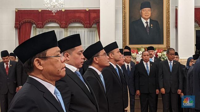 prabowo-punya-menteri-penasihat-sampai-utusan-gak-tumpang-tindih_eb5861e.jpg