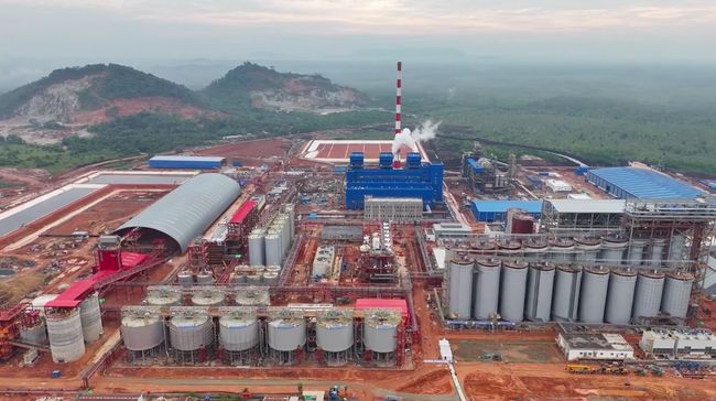 proyek-rp-13-96-t-ini-bakal-hasilkan-1-juta-ton-alumina-mulai-2025_5aa852e.jpg