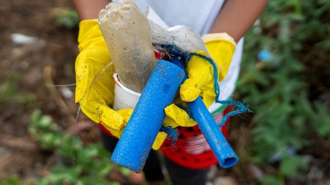 10-negara-penyumbang-sampah-plastik-terbesar-di-dunia-ri-nomor-3_b3a2fb7.jpg