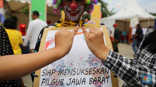 15-artis-ini-resmi-maju-pilkada-2024-dari-penyanyi-hingga-pelawak_6acb8c1.jpg