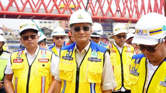 anggaran-seret-prabowo-setop-sementara-proyek-infrastruktur-besar_aec7284.jpg