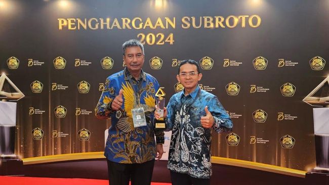 arutmin-indonesia-raih-penghargaan-tertinggi-esdm-subroto-award_bc31f6e.jpg