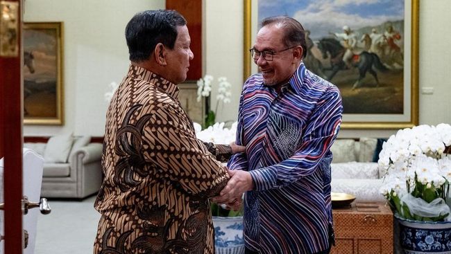 beda-dari-ri-malaysia-beri-subsidi-untuk-bbm-setara-shell-v-power_d406e5b.jpg