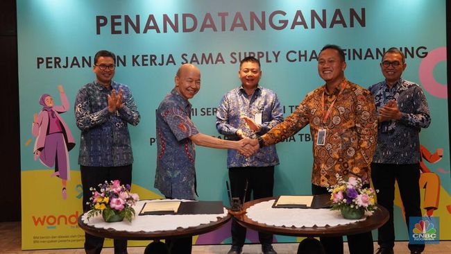 bni-salurkan-pembiayaan-supply-chain-ke-mitra-bumi-serpong-damai_c26074a.jpg