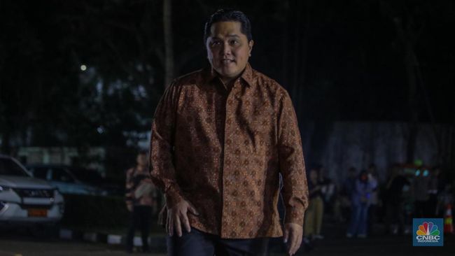 erick-beri-sinyal-merger-bumn-karya-diteken-minggu-depan_50ea8ba.jpg