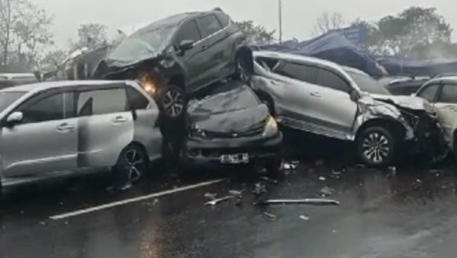 jasa-raharja-jamin-korban-tabrakan-horor-tol-cipularang-dapat-santunan_f5a60f1.jpg