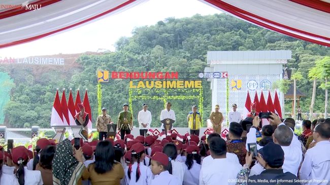 jokowi-resmikan-bendungan-lausimeme-sumut-habiskan-anggaran-rp-1-76-t_4964874.jpg