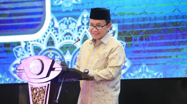 ojk-tunjukan-komitmen-perkuat-industri-keuangan-syariah-ini-buktinya_14b9a6b.jpg