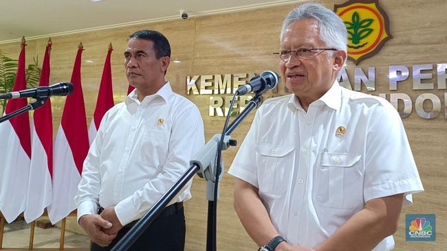 prabowo-ingin-ri-swasembada-pangan-kampus-ramai-ramai-turun-gunung_951ebb2.jpg