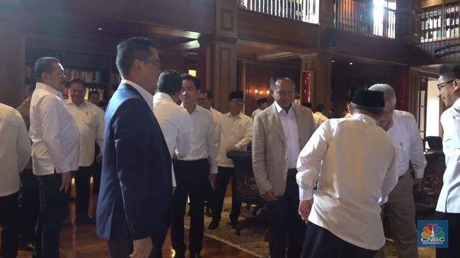 prabowo-ke-calon-menteri-jangan-pakai-apbn-untuk-kepentingan-sendiri_7ff70bb.jpg