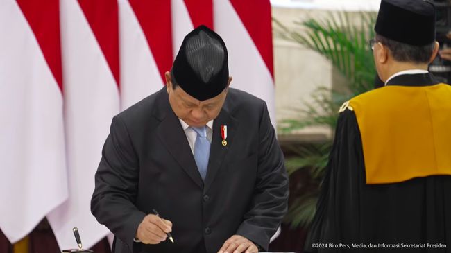 prabowo-sebut-anggaran-pendidikan-2025-tertinggi-dalam-sejarah_0cb180a.jpg