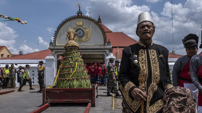 raja-jawa-turun-gunung-jual-gula-ini-hasilnya_1a7afd2.jpg