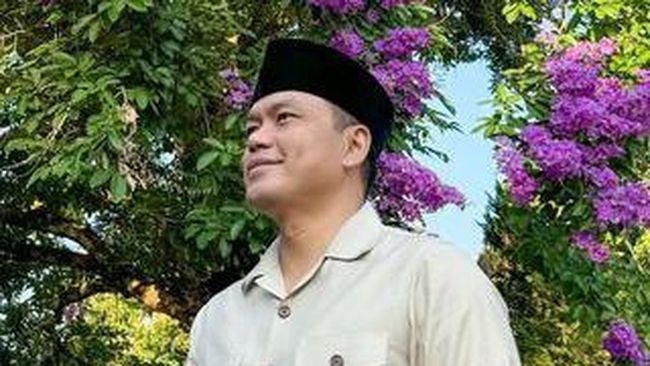 resmi-diangkat-jadi-dirut-pertamina-ini-profil-simon-aloysius-mantiri_5770655.jpg