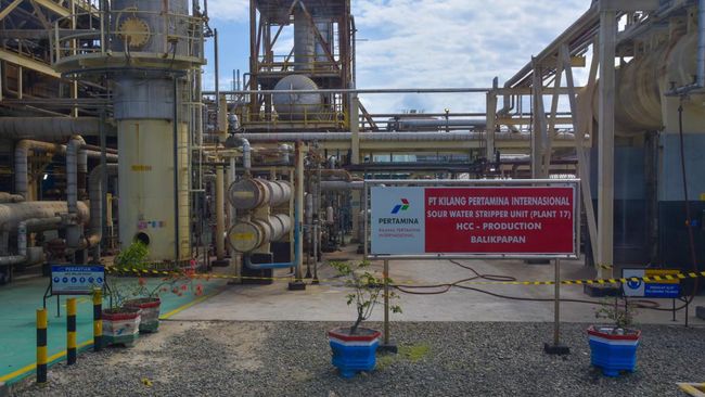 strategi-pencapaian-target-lifting-minyak-ri-peran-penting-pertamina_eadf697.jpg