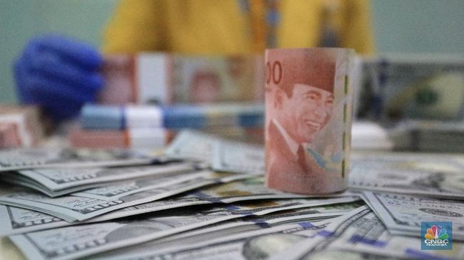 amukan-dolar-as-tak-terbendung-rupiah-bernasib-paling-parah-di-asia_7bf7d5c.jpg