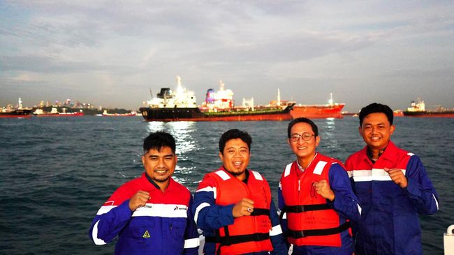 diversifikasi-pertamina-international-shipping-angkut-muatan-bitumen_2a24d24.jpg