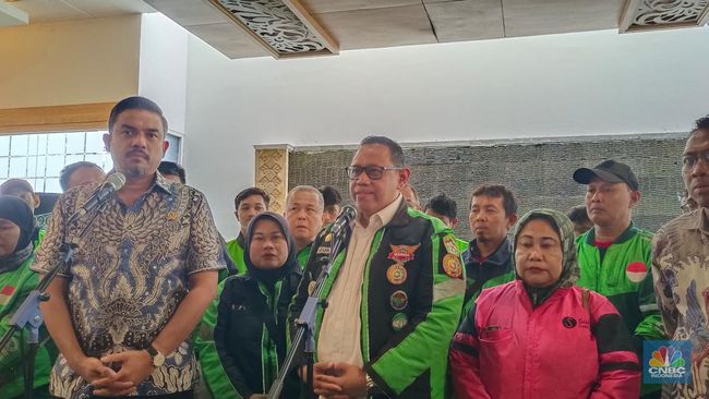 menteri-umkm-mau-panggil-gojek-grab-maxim-bahas-bbm-subsidi-ojol_17ab61d.jpg