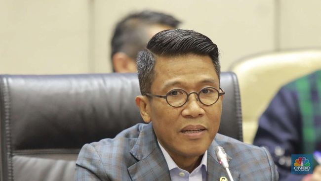 misbakhun-terpilih-jadi-ketua-komisi-xi-dpr_6d7e369.jpg