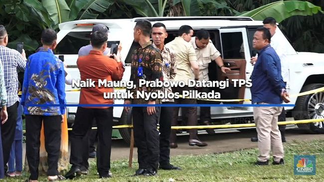 naik-maung-prabowo-datangi-tps-untuk-nyoblos-pilkada_8a9ea90.jpg