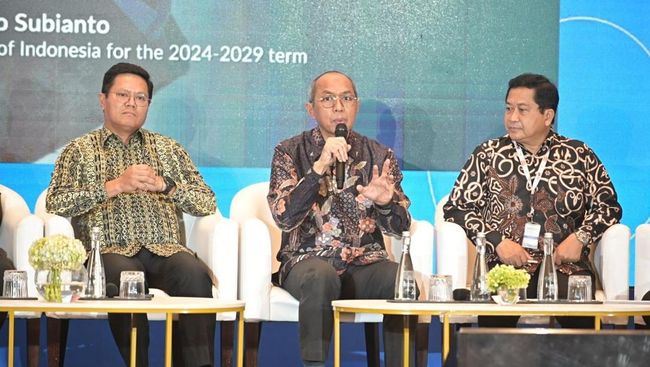 pln-siap-tekan-emisi-pembangkitan-hingga-19-gw-di-2060_fb4d5bc.jpg