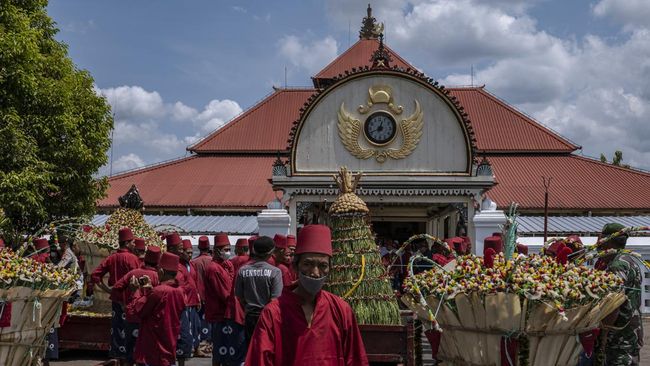 raja-terkaya-ri-hidup-sederhana-agar-bebas-utang-tak-bangkrut_b0eee24-1.jpg