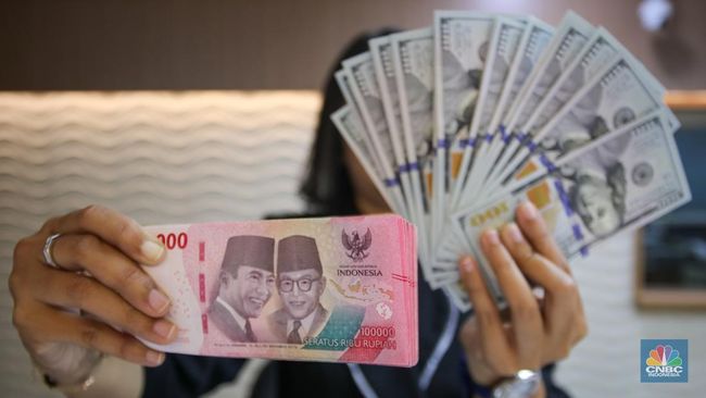 rupiah-makin-lemah-bank-bank-besar-jual-dolar-as-rp16-000_c40e3e5.jpg