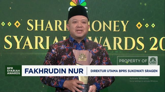 video-bprs-sukowati-sragen-raih-penghargaan-sharia-rural-bank_0da9005.jpg