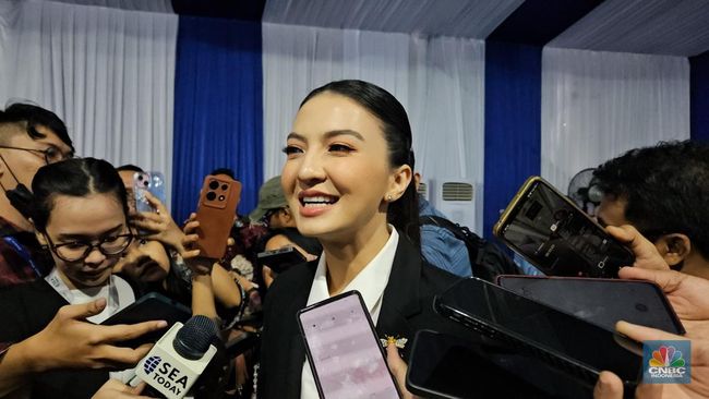 cerita-raline-shah-kaget-dijapri-meutya-buat-jadi-stafsus-menteri_018fc3e.jpg