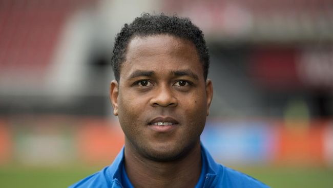 fabrizio-romano-patrick-kluivert-akan-jadi-pelatih-timnas-indonesia_e19a31f.jpg