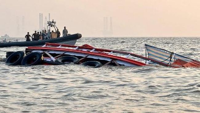 kapal-ferry-83-ton-terbalik-di-laut-saat-berlayar-4-orang-hilang_812b13e.jpg