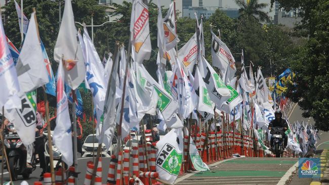 mk-larang-foto-ai-dipakai-kampanye-caleg-dan-pemilihan-presiden_1b837d9.jpg