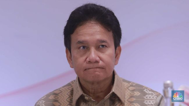 prabowo-hapus-utang-umkm-bos-ojk-buka-suara_6951fa7.jpg