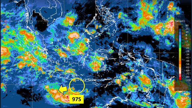 pulau-jawa-siaga-hujan-lebat-angin-kencang-bmkg-ungkap-penyebabnya_dee81c3.jpg