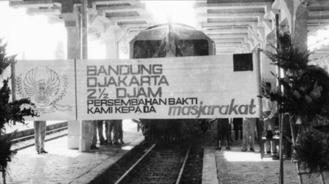 raja-rel-jakarta-bandung-bangkit-dari-kubur-usai-mati-15-tahun_75ca951.jpg