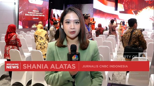 video-bos-ojk-hingga-sri-mulyani-buka-perdagangan-perdana-bursa-2025_790166d.jpg