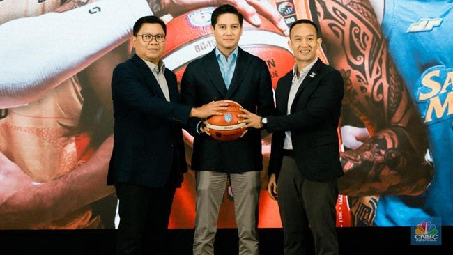 majukan-basket-nasional-bank-mandiri-resmi-jadi-mitra-utama-ibl-2025_dbe8597.jpg