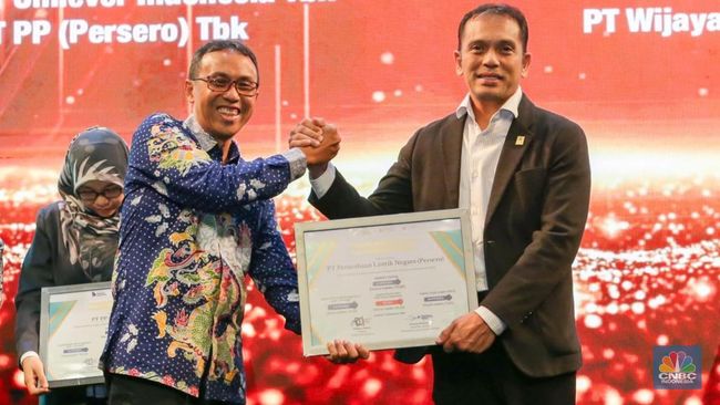 mantap-pln-raih-penghargaan-integritas-bisnis-lestari-2024_2f1cd30.jpg