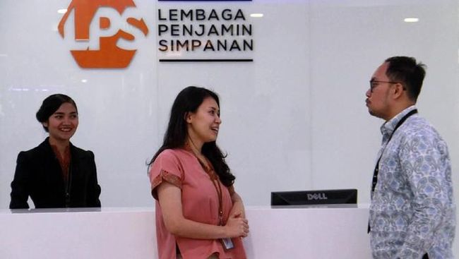 mk-putuskan-lps-lembaga-independen-bebas-dari-intervensi_bb84847.jpg