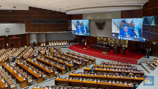 rakyat-siap-siap-kecewa-kenaikan-ppn-12-sulit-ditunda_248b015.jpg