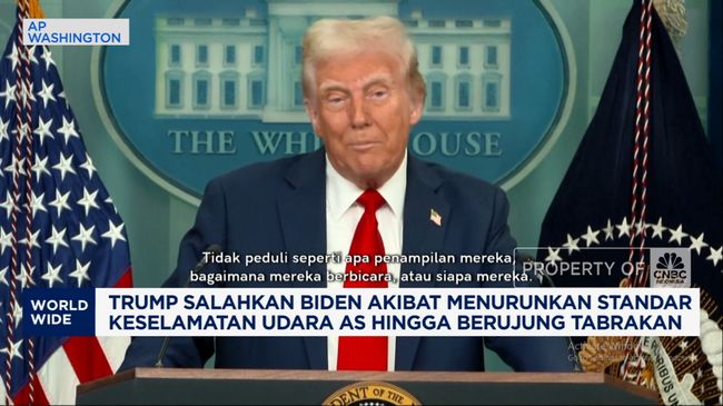 video-tabrakan-american-airlines-black-hawk-trump-salahkan-biden_23a4cff.jpg