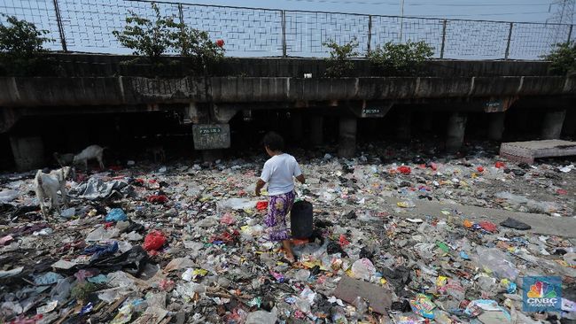 warga-ri-juara-dunia-makan-mikroplastik-ini-5-sumbernya_b9a03db.jpg