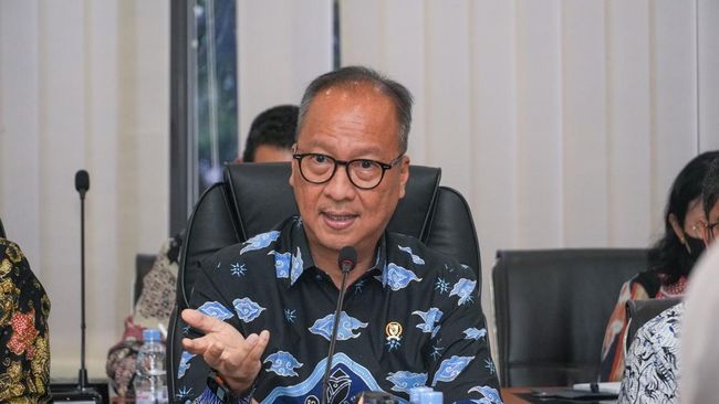 bukan-perintah-menperin-minta-produsen-mobil-di-ri-berkorban-kenapa_738701b.jpg