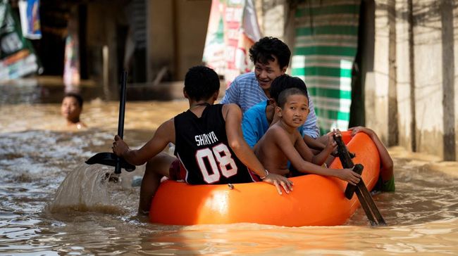 catatan-kelam-banjir-terparah-di-ri-dalam-15-tahun-ribuan-tewas_e38b49e.jpg