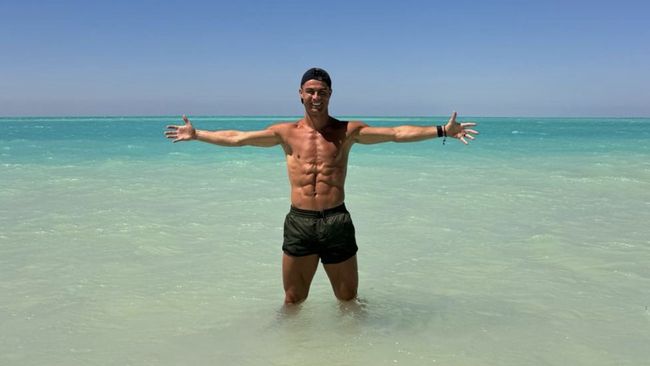 cristiano-ronaldo-ke-indonesia-jadi-tidak-warga-ri-cari-di-instagram_62ee08f.jpg