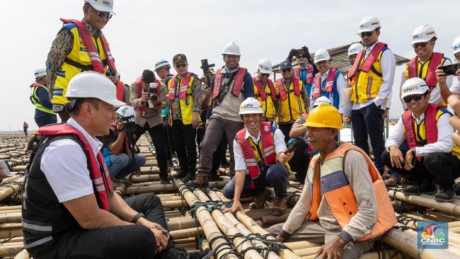 gunakan-bambu-ptpp-lakukan-inovasi-hijau-di-tol-semarang-demak_e00fccc.jpg