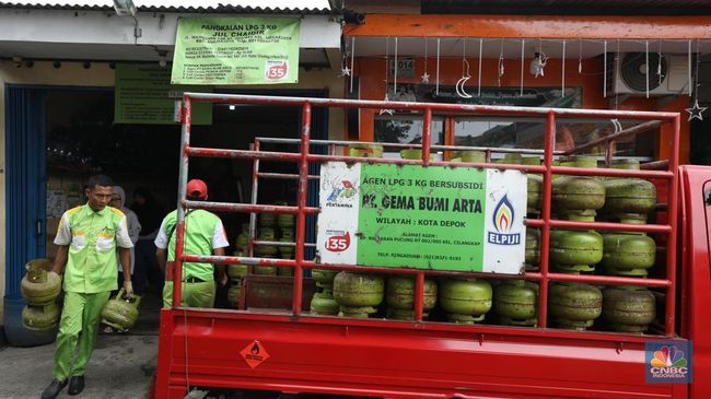 wow-pengecer-lpg-3-kg-kini-ada-370-000-semuanya-jadi-sub-pangkalan_d6f33e2.jpg